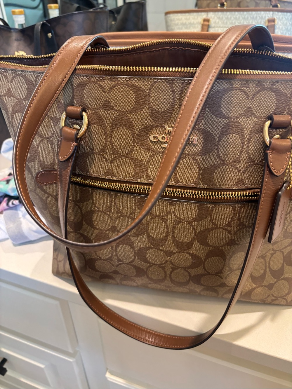 Coach Gallery Tote & Matching Wallet | Brown & Beige Signature Canvas - Picture 10 of 16